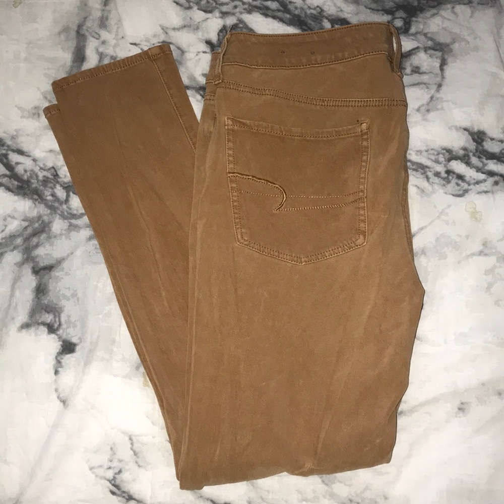 AE Women’s 360° Super Stretch Jeggings